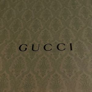 Brand NWT - Gucci Savoy Medium Duffle